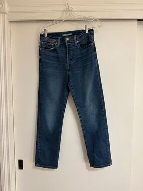 Levi’s Wedgie Straight Leg Jeans